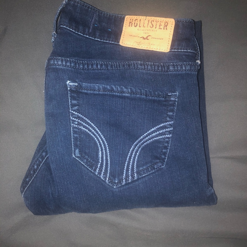 Hollister Dark Wash Jeans
